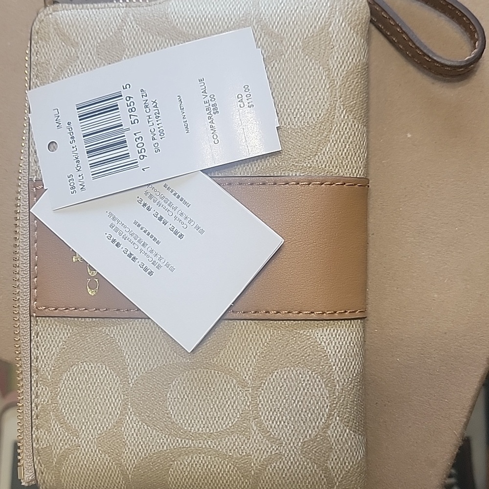 Khaki Wristlet - Picture 3 of 3